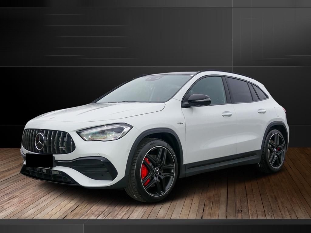 Mercedes-Benz GLA 35 AMG 4MATIC | předváděcí auto | městské SUV | nákup online | super cena | online prodej | eshop | autoibuy.com